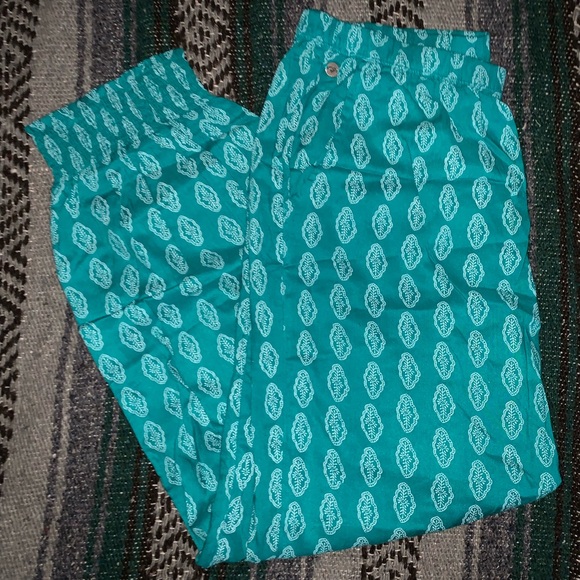 NWOT Roxy Pants - Picture 2 of 3